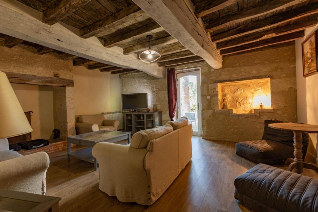 Bed and Breakfast Domaine De Laplan Cezan Esterno foto