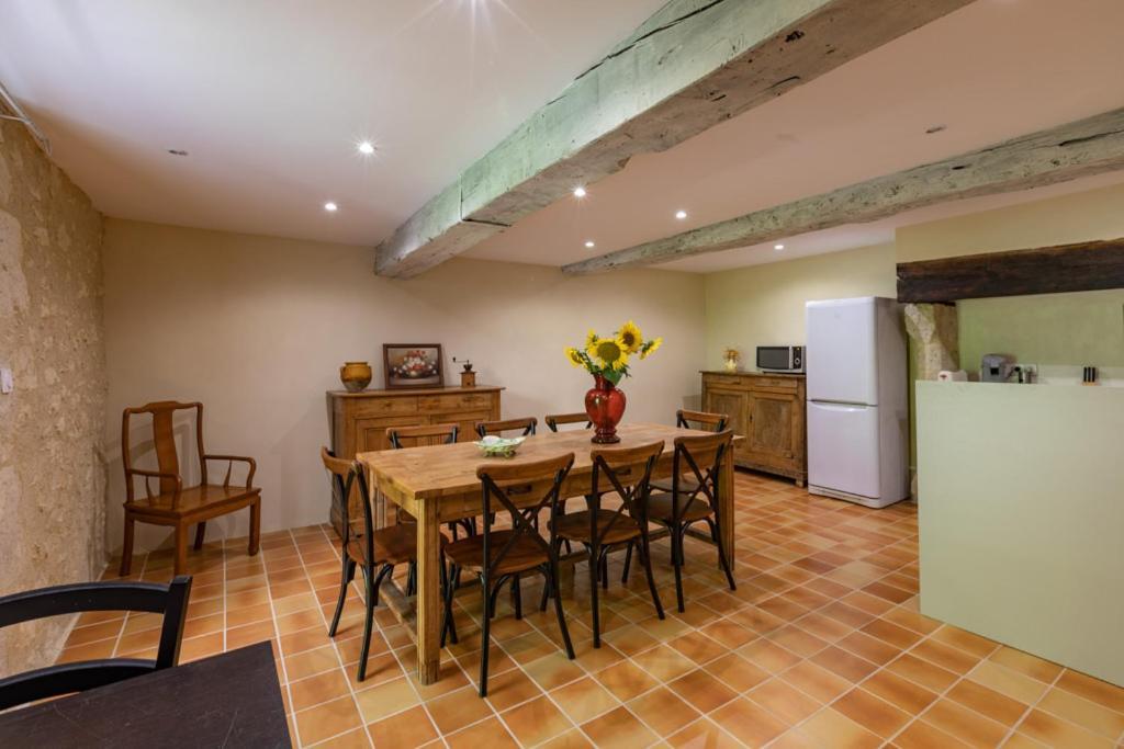 Bed and Breakfast Domaine De Laplan Cezan Esterno foto